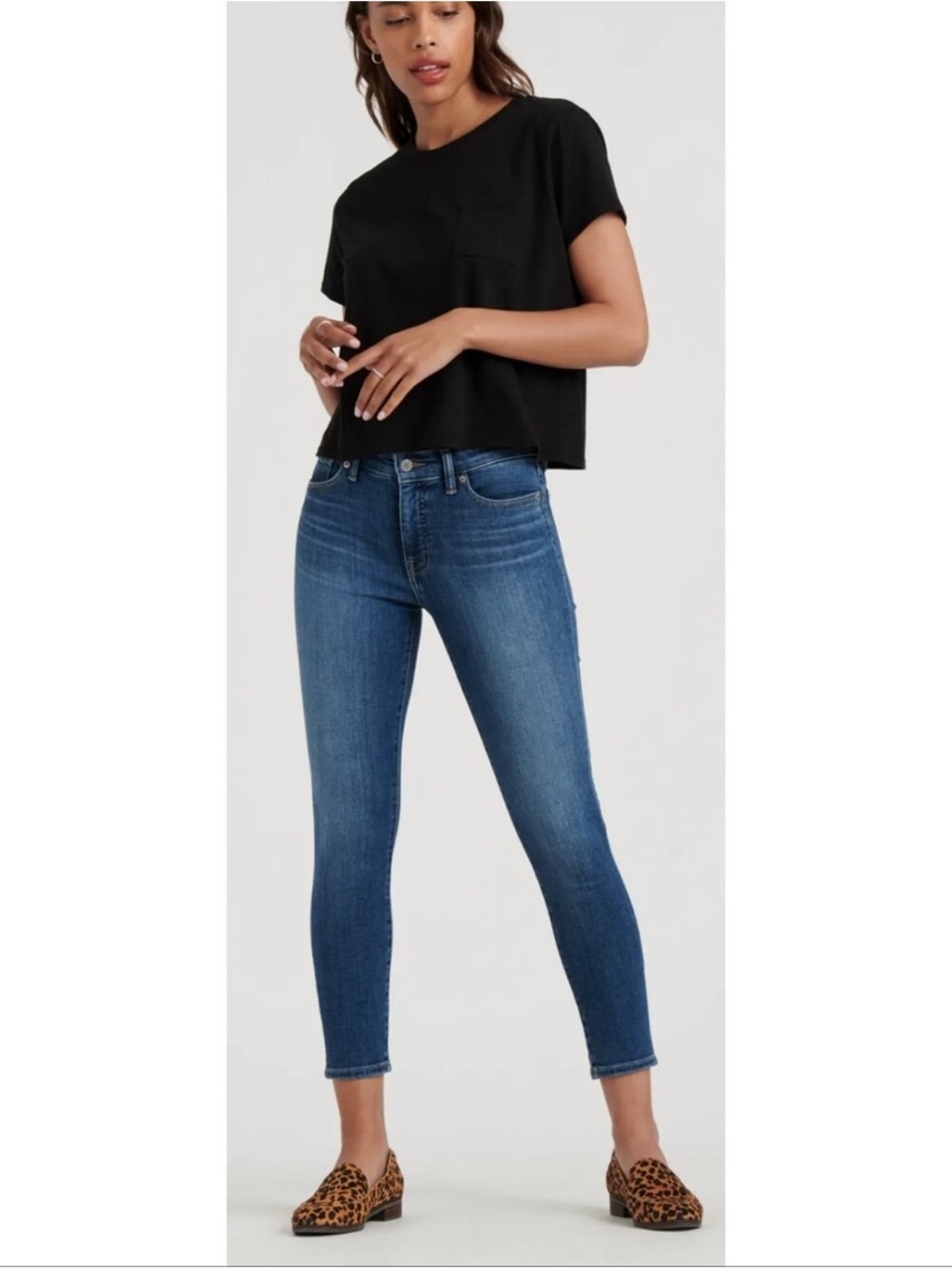 Lucky Brand Ava Mid Rise Crop Jeans Medium Wash Size 4/27